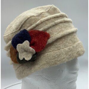 Vtg La Fenice Italy Beige Wool Blend Cloche Hat Multicolor Felt Floral Accent
